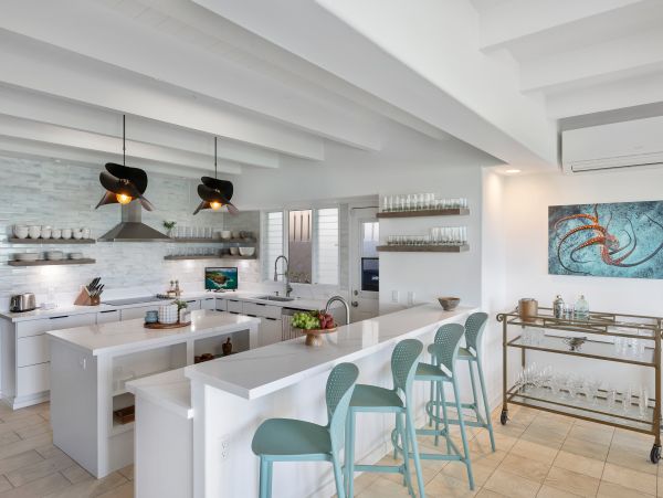 Oceanfront Oahu Estate Home- Private Collection Direct Beachfront