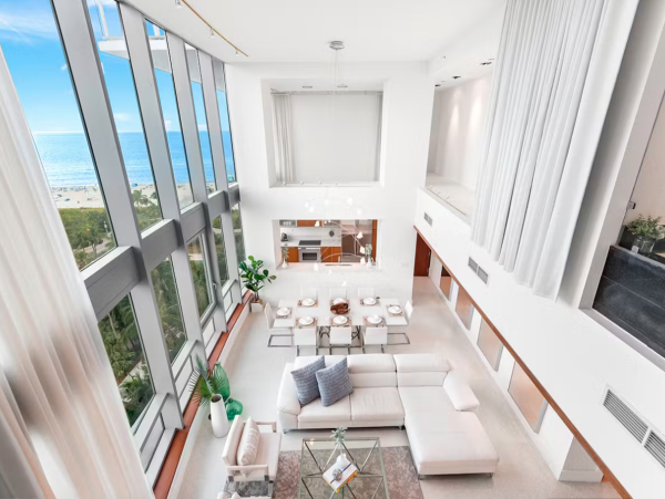 Luxury South Beach Vacation Rental- Ocean View Condo with 3 Pools & Spa - additional view, photo 5