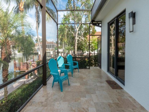Luxury Marco Island Waterfront Rentals - Private Pool, Spa & Dock Access