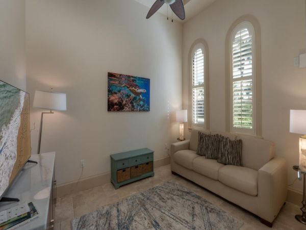 Luxury Marco Island Waterfront Rentals - Private Pool, Spa & Dock Access