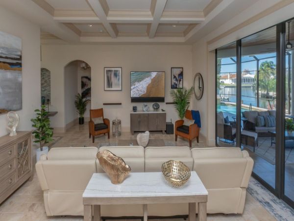 Luxury Marco Island Waterfront Rentals - Private Pool, Spa & Dock Access