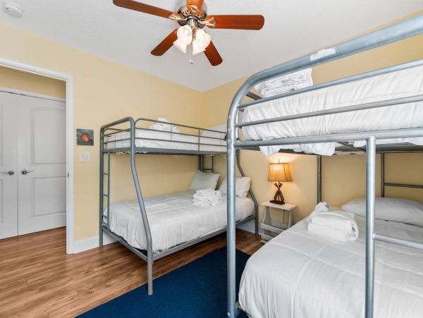 Luxury 5 Bedroom House Surfside Beach Rental - Private Heated Pool & Bunk Room