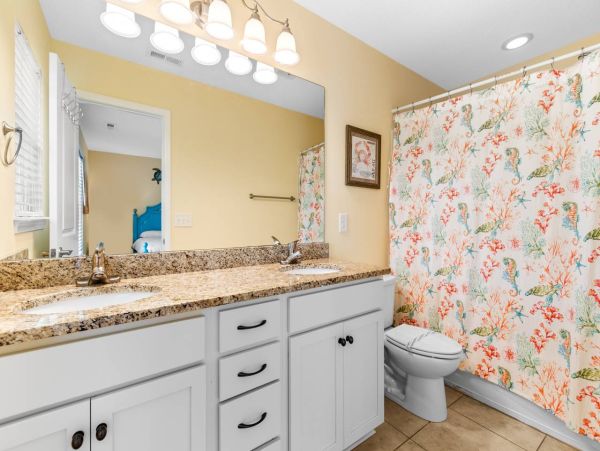 Luxury 5 Bedroom House Surfside Beach Rental - Private Heated Pool & Bunk Room
