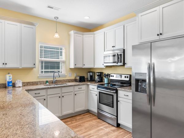 Luxury 5 Bedroom House Surfside Beach Rental - Private Heated Pool & Bunk Room