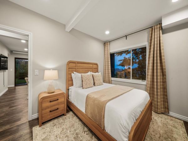 Luxury La Jolla Vacation Rental - Ocean Views, Private Spa & Game Room