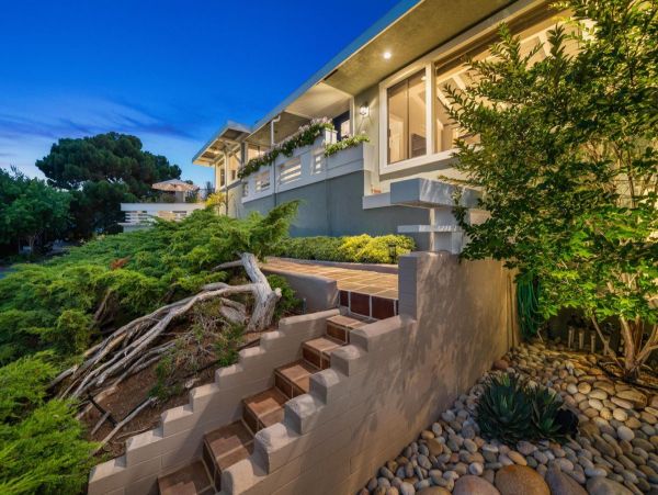 Luxury La Jolla Vacation Rental - Ocean Views, Private Spa & Game Room