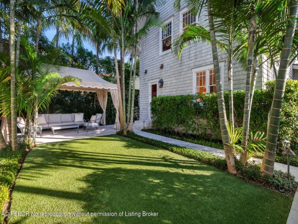 Luxury Palm Beach Vacation Rental - Historic Estate