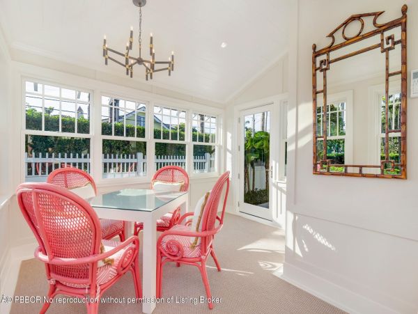 Luxury Palm Beach Vacation Rental - Historic Estate