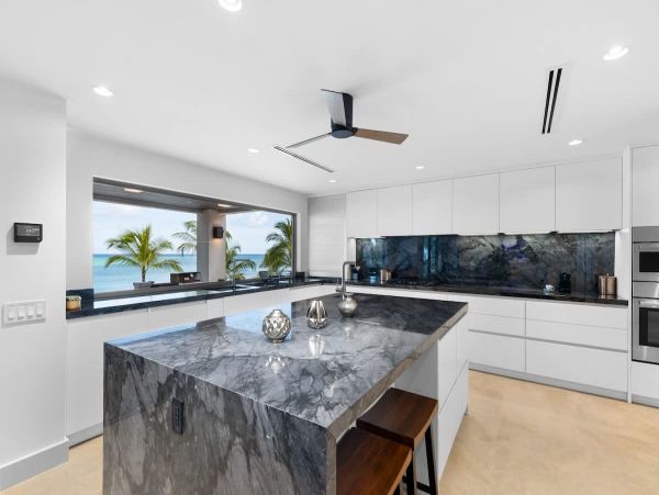 Nassau Oceanfront Luxury Villa - Private Bahamas Beach Rental