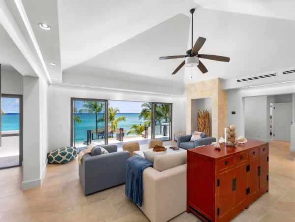 Nassau Oceanfront Luxury Villa - Private Bahamas Beach Rental
