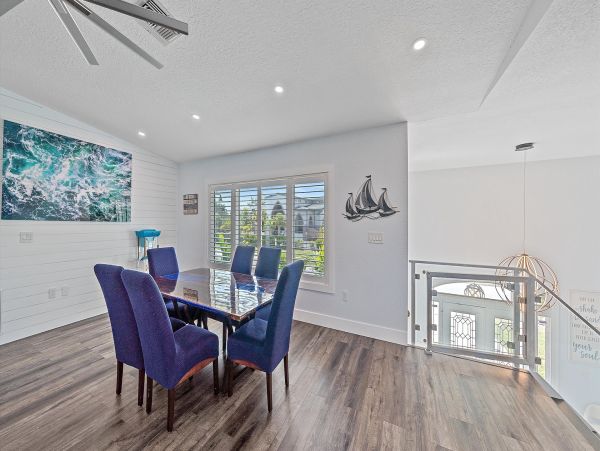 Longboat Key Luxury Vacation Rental - Florida Canal Front Estate