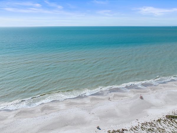 Longboat Key Luxury Vacation Rental - Florida Canal Front Estate
