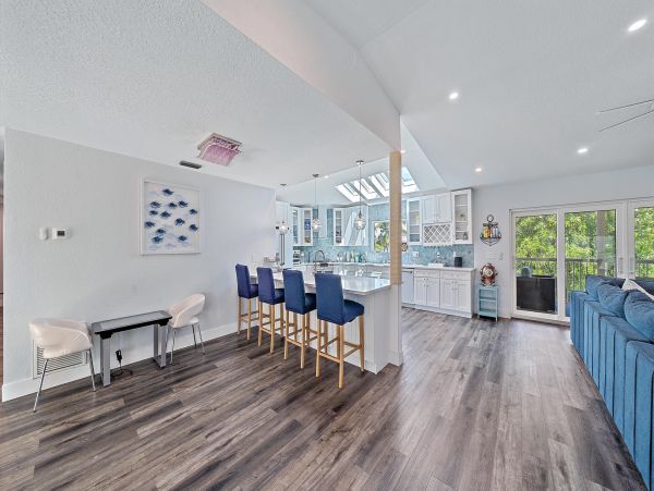 Longboat Key Luxury Vacation Rental - Florida Canal Front Estate