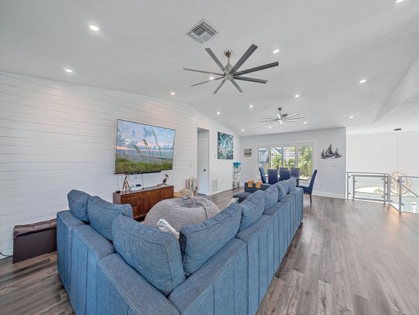 Longboat Key Luxury Vacation Rental - Florida Canal Front Estate