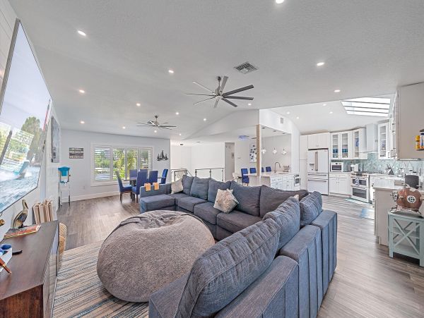 Longboat Key Luxury Vacation Rental - Florida Canal Front Estate