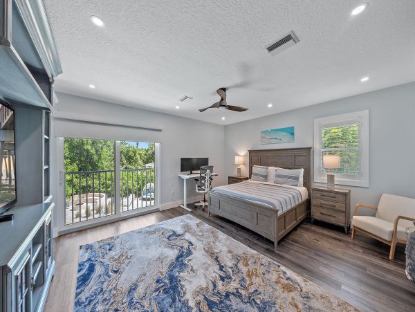 Longboat Key Luxury Vacation Rental - Florida Canal Front Estate