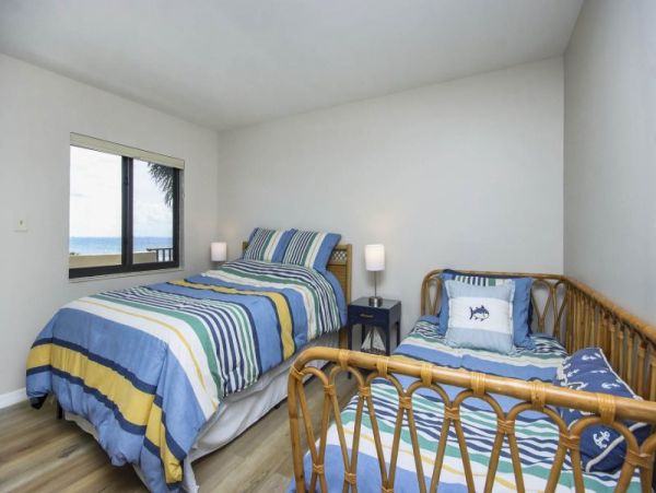 Sanibel Island Partial Gulf views Beach Vacation Condo