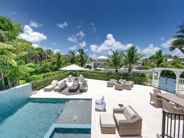 Luxury Vacation Rental in Boca Grande, FL - Exquisite Coastal Living