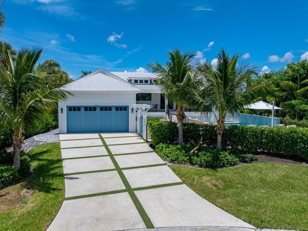 Luxury Vacation Rental in Boca Grande, FL - Exquisite Coastal Living