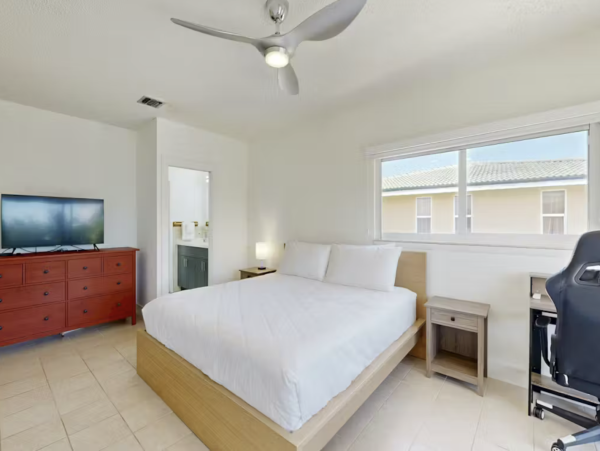 Scenic Marathon FL Water View Vacation Home with Private Dock & Pool