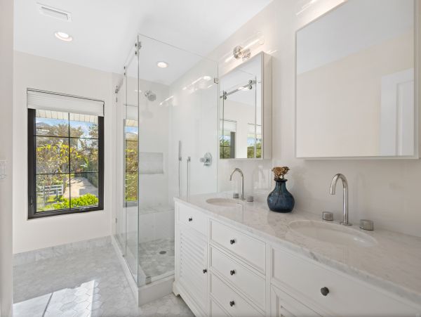 Longboat Key Vacation Pool Home Rental - Steps to Beach