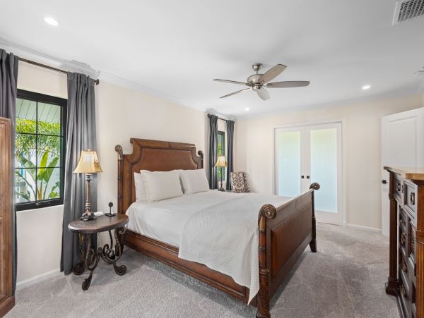 Longboat Key Vacation Pool Home Rental - Steps to Beach