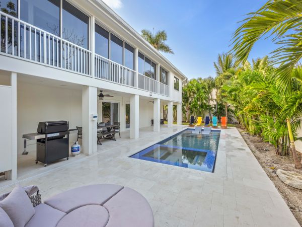 Longboat Key Vacation Pool Home Rental - Steps to Beach