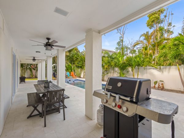 Longboat Key Vacation Pool Home Rental - Steps to Beach