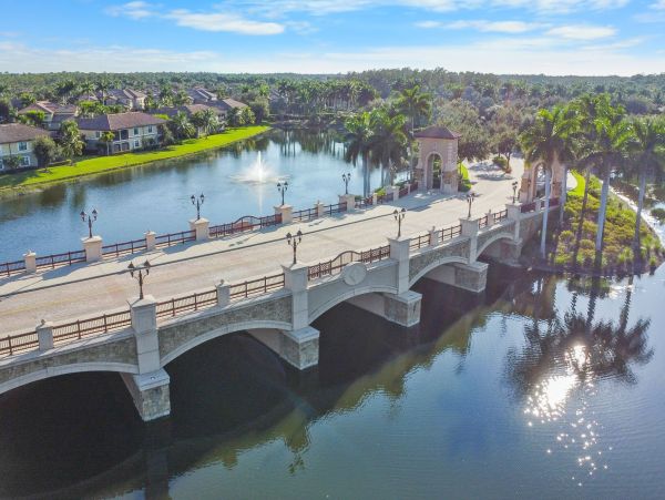 Luxury Naples, FL Vacation Rental - Golf Course Estate