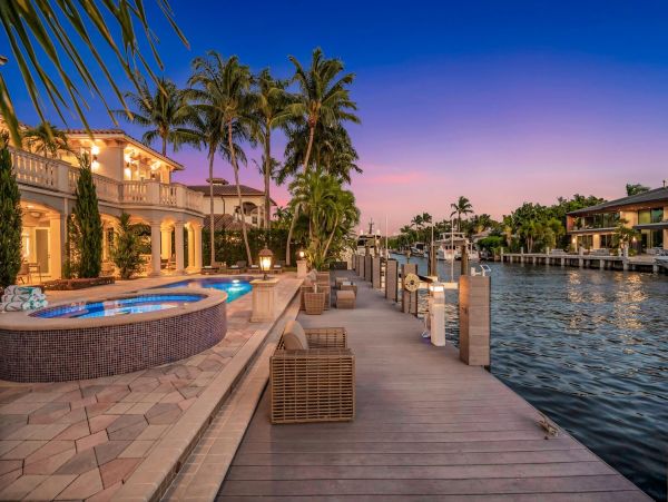 Waterfront Luxury Vacation Rental - Mediterranean - Style Villa with Private Dock