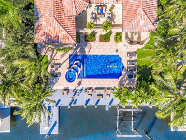 Waterfront Luxury Vacation Rental - Mediterranean - Style Villa with Private Dock
