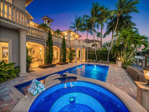 Waterfront Luxury Vacation Rental - Mediterranean - Style Villa with Private Dock