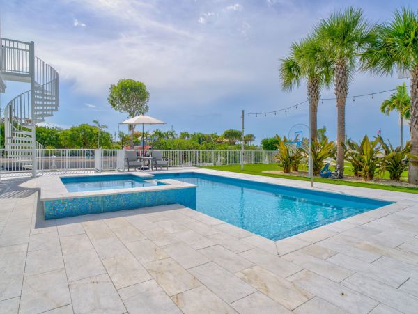 Luxury Island Retreat in The Florida Keys - Unforgettable Getaway
