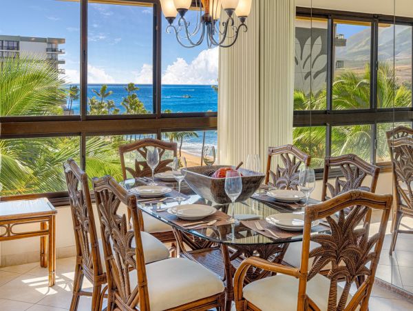 Luxury 7th-Floor Suite with Ocean Views in Kaanapali, Maui