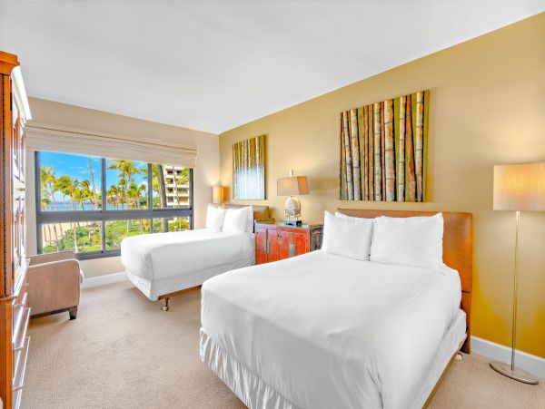 Luxurious Oceanfront 2-Bedroom Residence in Kaanapali - Great Resort Amenities