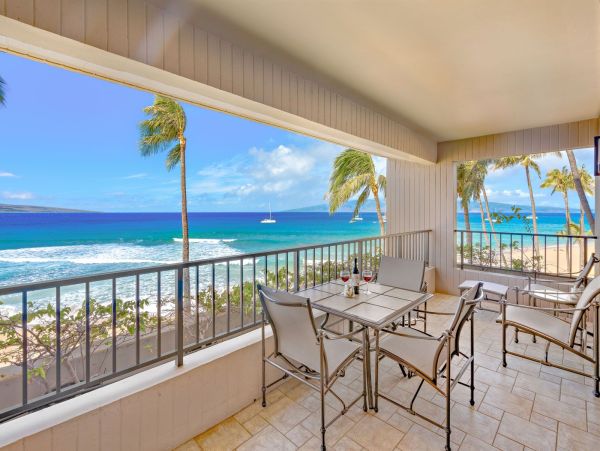 Luxurious Oceanfront 2-Bedroom Residence in Kaanapali - Great Resort Amenities