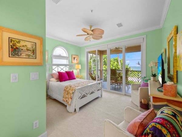 Luxurious Beachfront Four Bedroom Home with Breathtaking Gulf & Bay Views