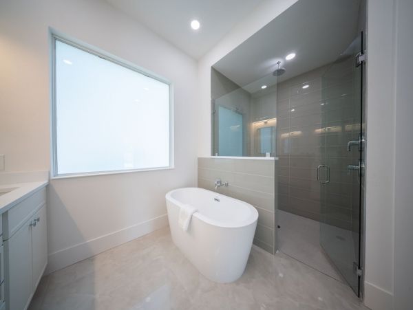 Luxurious 6-Bedroom Sarasota  Pool & Main House & Guest House Rooftop Terrace
