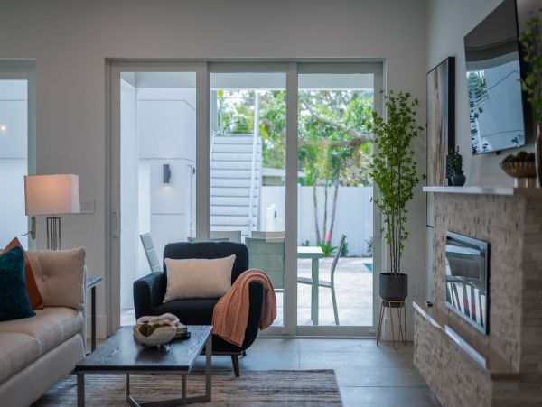 Luxurious 6-Bedroom Sarasota  Pool & Main House & Guest House Rooftop Terrace