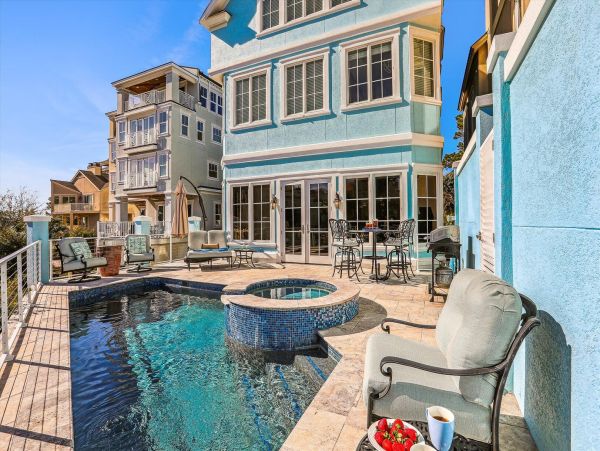 Luxury Coastal Retreat in Hilton Head - Perfect for Large Groups