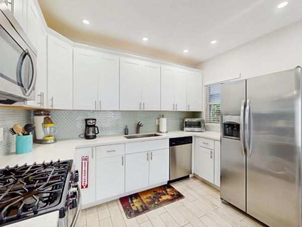 Luxury Fort Lauderdale Retreat with 3-Bedroom & Private Pool