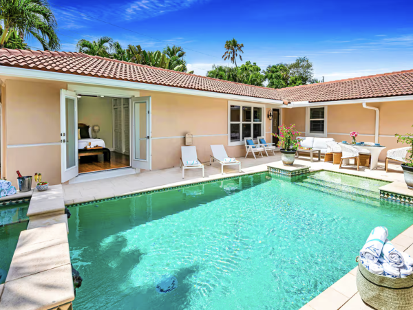 Fort Lauderdale Vacation Rental - Courtyard Pool Home Near Beach