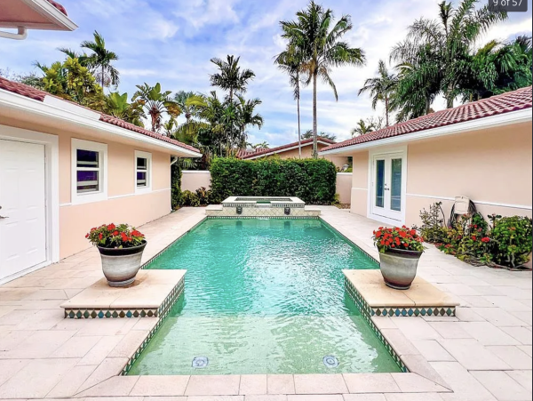 Fort Lauderdale Vacation Rental - Courtyard Pool Home Near Beach
