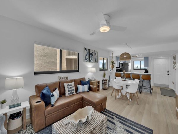 Beachfront Paradise at Fort Myers - Stunning Condo Rental Two Bedroom