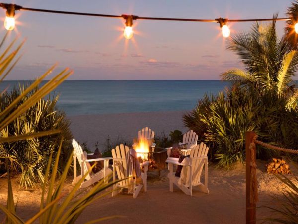 Beachfront Condo with Ocean Views & Luxurious Amenities in Sunny Isles Beach