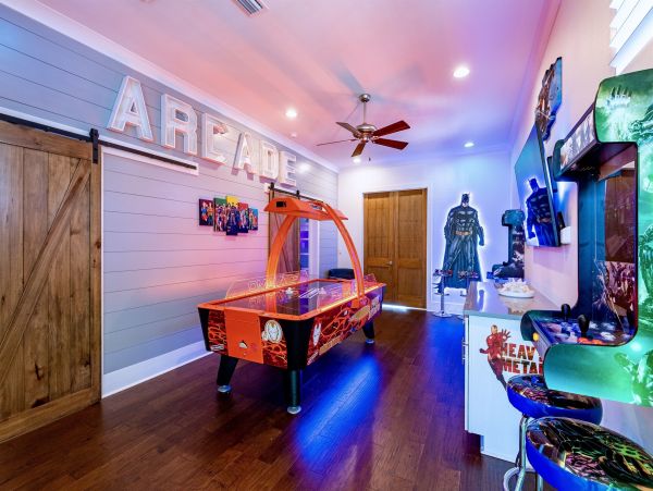 Luxury Beach Home in Miramar - Seven Bedroom with Pool & Game Rooms
