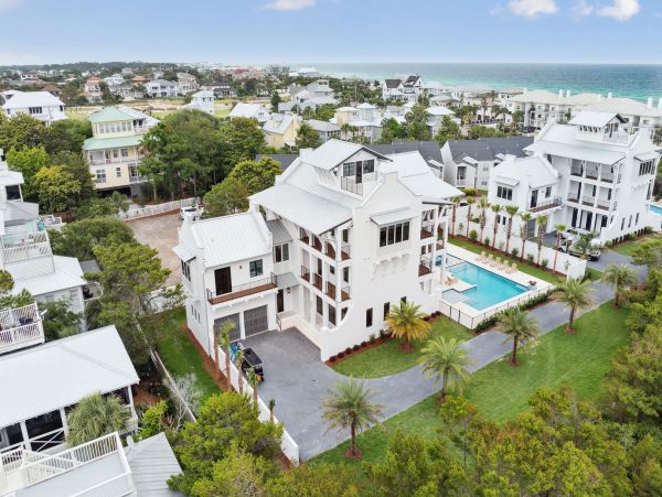 Luxurious Beachfront Home with Private Pool in Dune Allen Beach