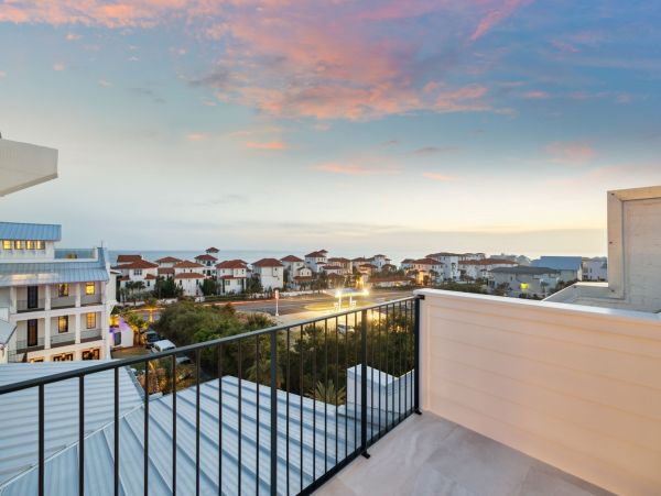 Luxurious Beachfront Home with Private Pool in Dune Allen Beach