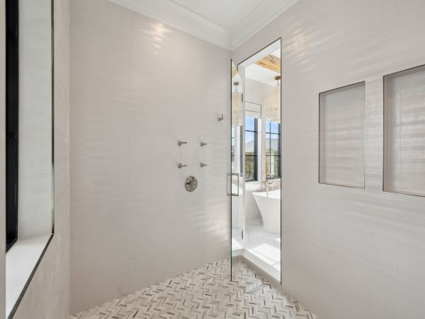 Luxurious Beachfront Home with Private Pool in Dune Allen Beach