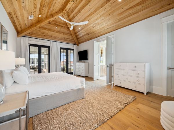 Luxurious Beachfront Home with Private Pool in Dune Allen Beach